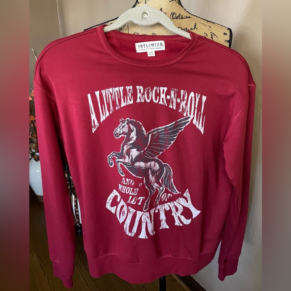 Idyllwind Miranda Lambert Red Wine Graphic Crewneck Sweater pullover S/M NWT